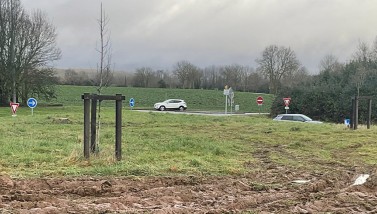 replantation arbres site Universitaire Damigny 2026 ©CD61