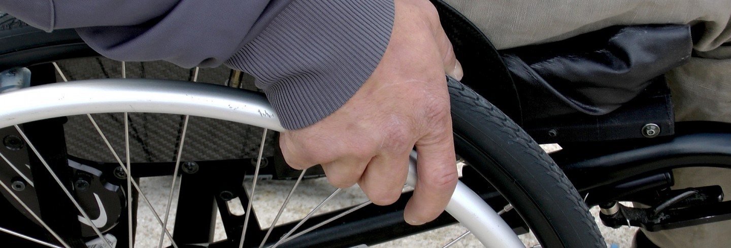 Vie à domicile - Handicaps handicap ©Sabine GENET de Pixabay