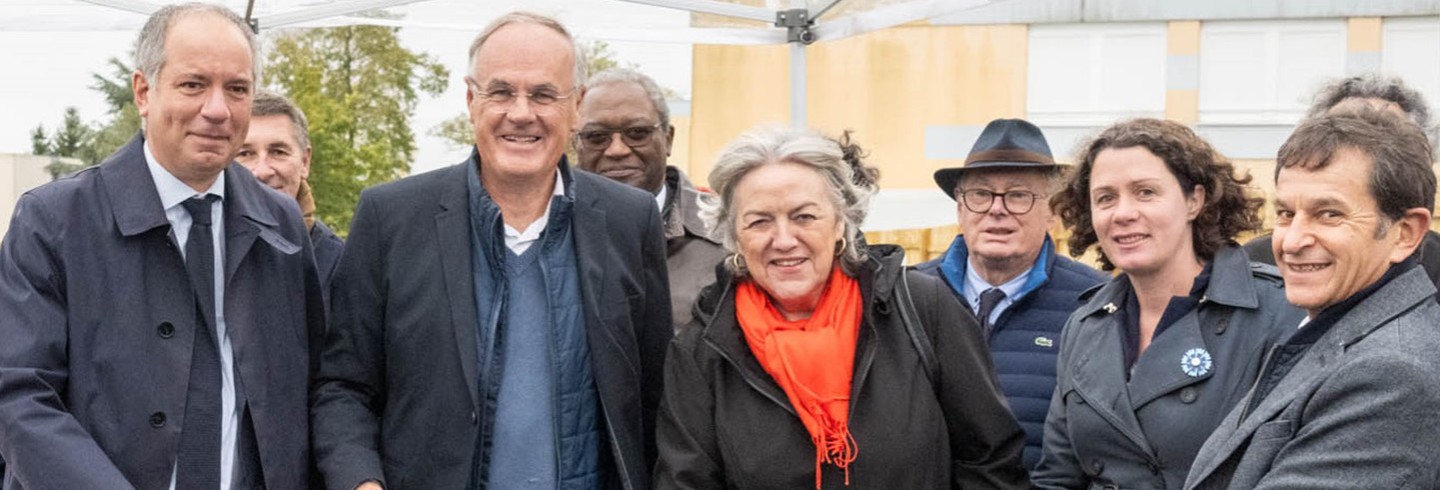 Pose de la 1ère pierre collège Racine Alençon 2023 ©D.Commenchal-CD61