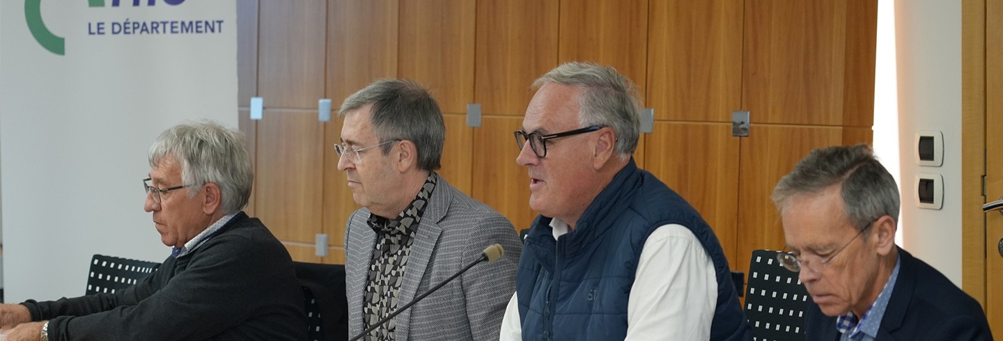 Commission permanente avril 2024 ©CD61