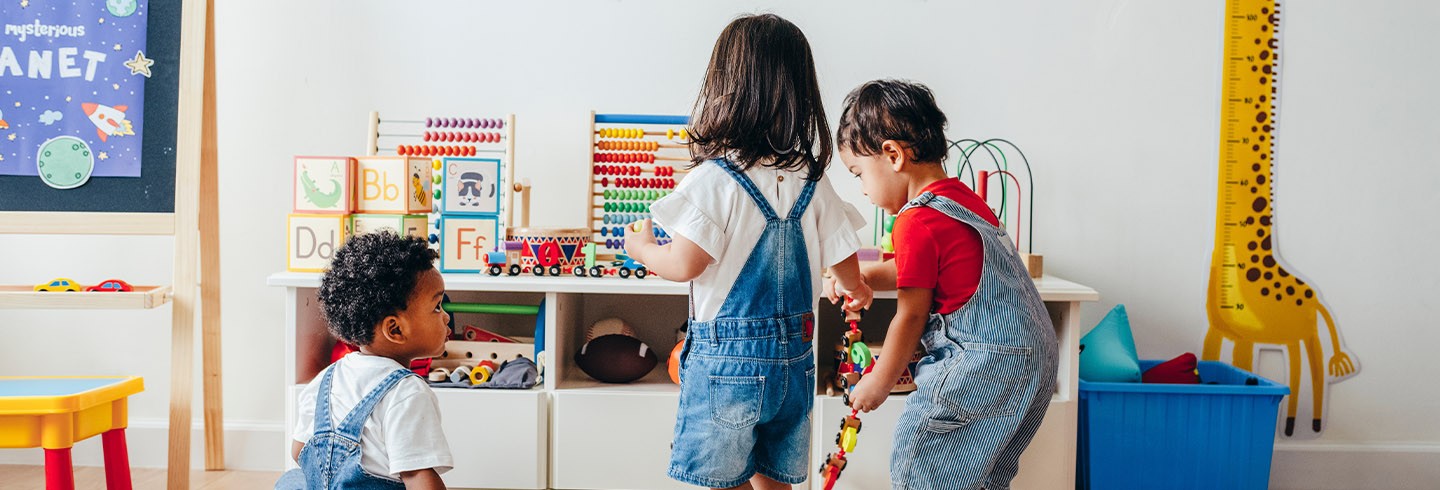 Faire garder son enfant ©rawpixel.com-adobestock_234838550 Faire garder son enfant ©rawpixel.com-adobestock_234838550