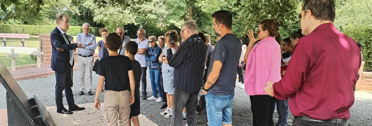 Sur les traces de la 2e DB dans l'Orne - CD61