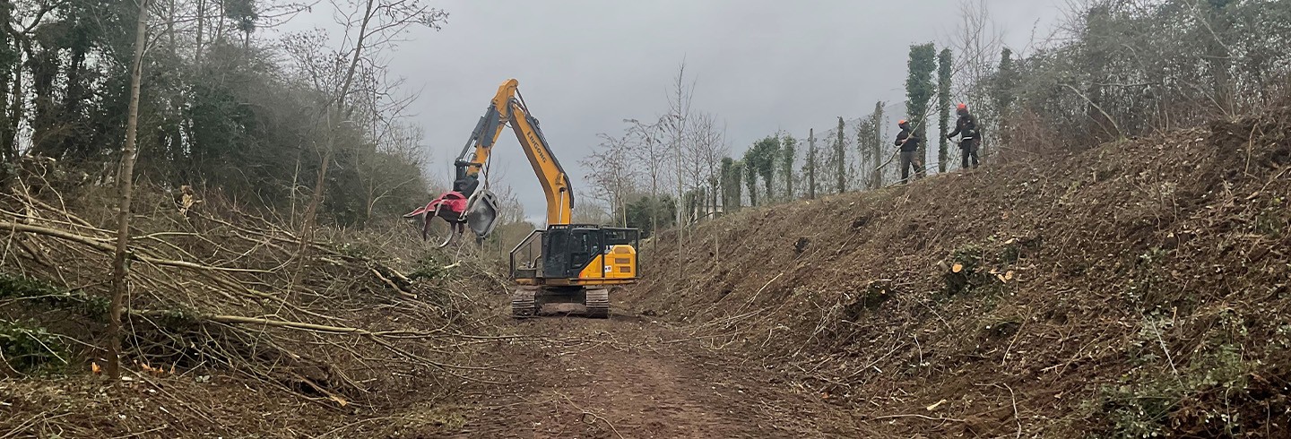 Entretien des talus sur la voie verte Damigny 2026 ©CD61