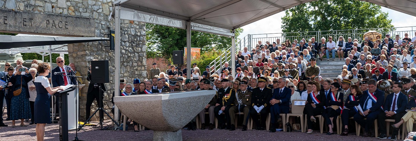 Commémoration du 82e anniversaire de la Bataille de Normandie ©D.Commenchal-CD61