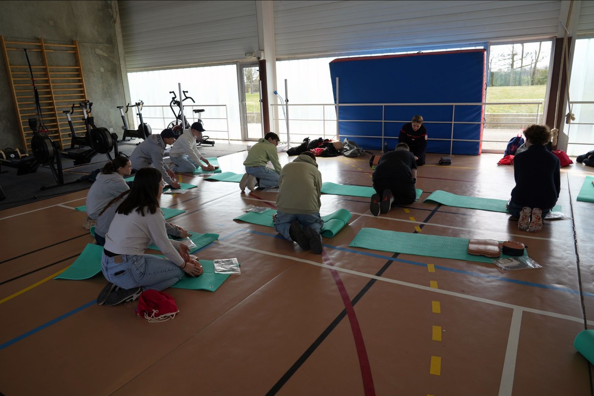 1er atelier Passeport Civisme 2025 ©CD61