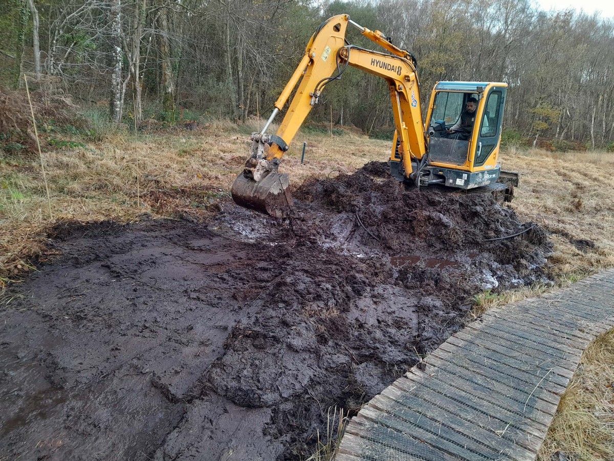 Travaux sur la Tourbière des Petits Riaux ©CD61