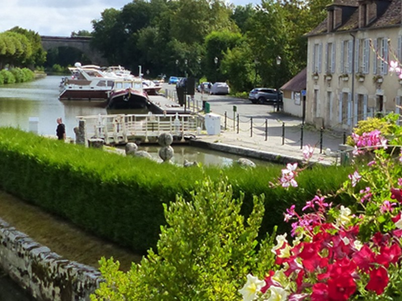 2025-06-24 BRIARE Déjeuner Croisière GIR 2025 -D2410244-HJ_TIS | Boubet 2025-06-24 BRIARE Déjeuner Croisière GIR 2025 -D2410244-HJ_TIS | Boubet