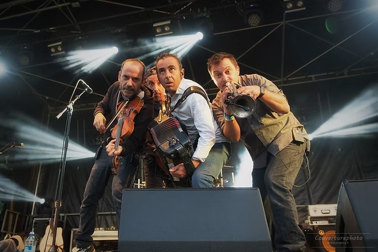 Les Barbeaux | Les Barbeaux Les Barbeaux | Les Barbeaux