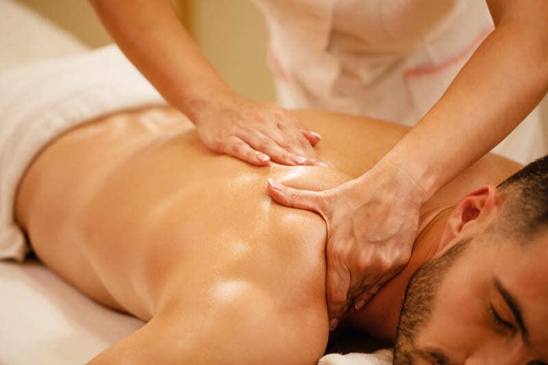 closeup-man-having-back-massage-spa-treatment-wellness-center-1-(1)(1) | flers agglo
