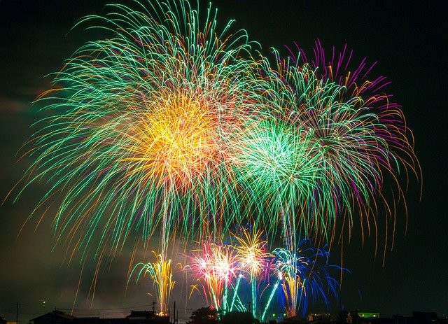 Feu d'artifice ©Deltaworks | ©Deltaworks Feu d'artifice ©Deltaworks | ©Deltaworks