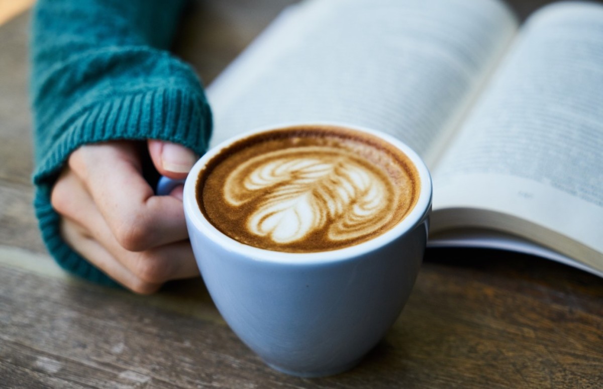 autour d'un ca fé moulin | autour d'un café moulin