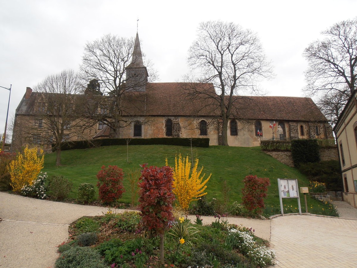 Prieuré_et_église | eglise st sulpice 