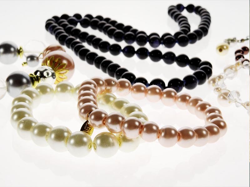 Bracelets en perle Credit photo Bru-nO | Bracelets en perle Credit photo Bru-nO