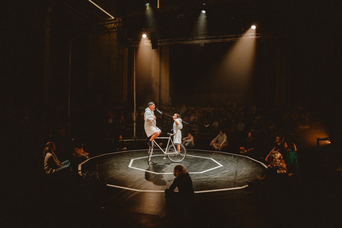 Mentir lo Mínimo - Nathan Dobbelaere | © Nathan Dobbelaere