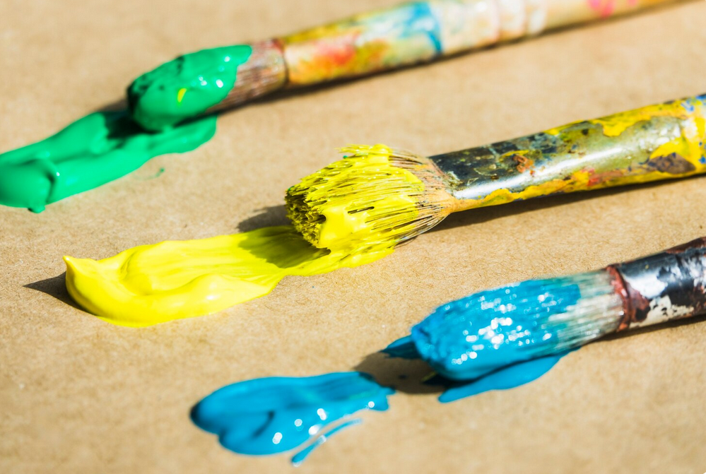 Haut en couleurs | Freepik