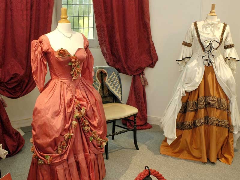 Visite guidée du Musée de la Dame aux Camélias | Jean-Marie CHOULET