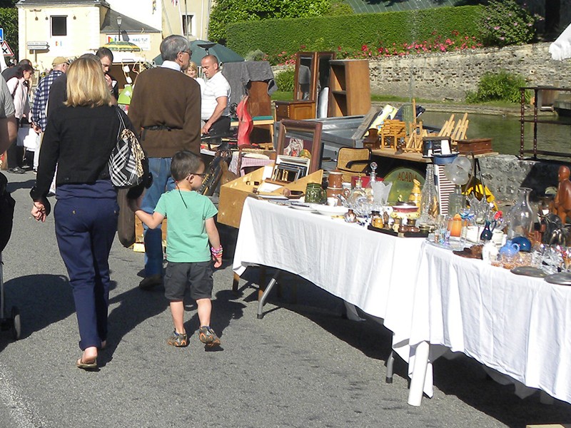 videgrenier-800 | ©CDCperchenormand