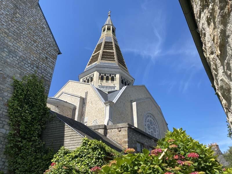eglise_st_julien_dft | ©SPLDestination_domfront_bagnoles
