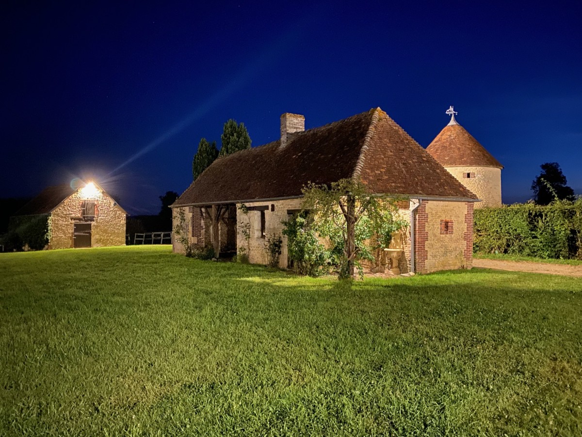 12AA362F-1E9C-415A-AFA4-1F0945916556 | Nicolas Duclos