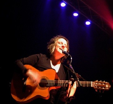 Emma Mory | Emma Mory