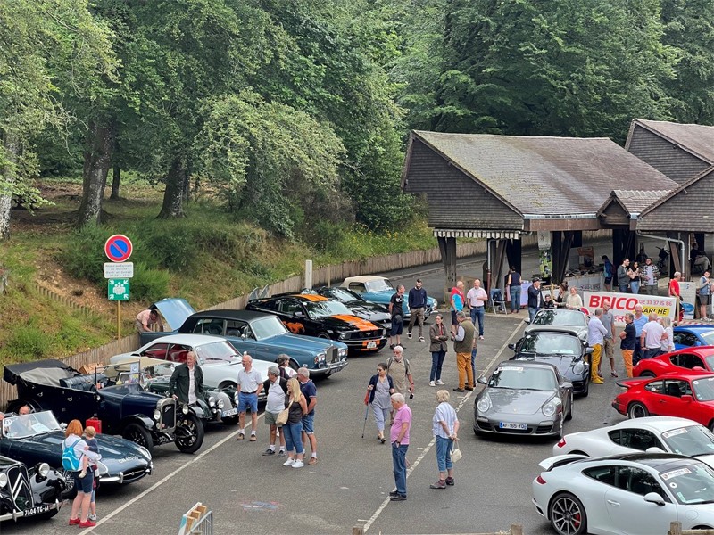 cars_and_coffee_exposition-vehicules-anciens-bagnoles-orne | Bagnoles Moteurs Classiques