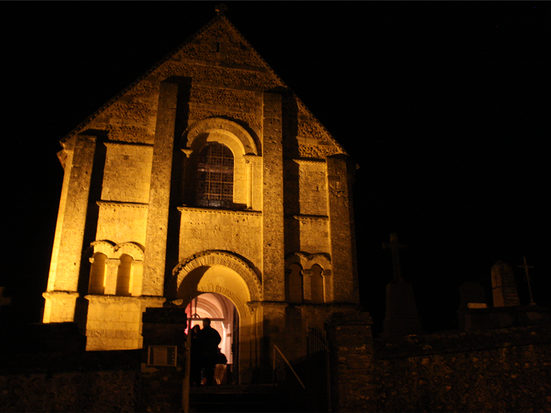 eglise de nuit web | Association Autheuil Patrimoine et Culture