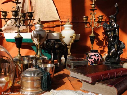 Brocante dans l'Orne en Normandie | © Yvan Reitserof - Fotolia