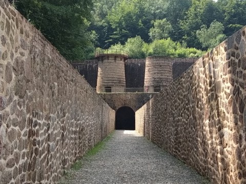 Visite guidée des fours de calcination | Michaël Herbulot