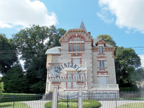 bagnoles-orne-quartier Belle Epoque | @lebeautemps