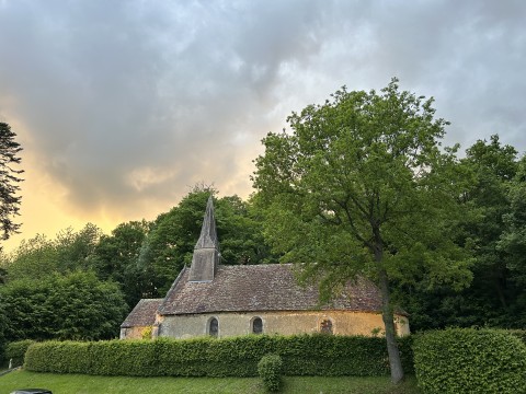 Église Saint Hilaire à Courtoulin / Bazoches sur Hoëne | Benoîte Vallin