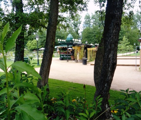 Guinguette | N. TROCHERIE