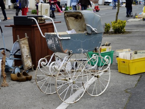 Vide grenier G  | Pixabay