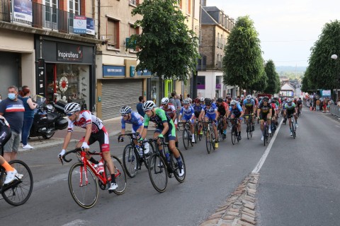 Criterium cycliste 61 à Flers | Service Communication Ville de Flers 
