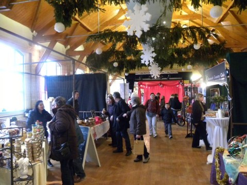 MarcheNoelSalle800 | CdC Pays bellêmois