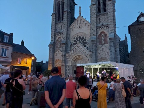 fête 2025 800 | MNT