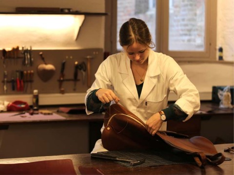 Atelier de sellerie - Haras national du Pin | @Haras du Pin