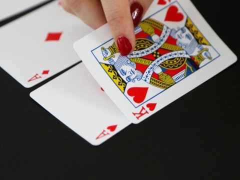 top10-casinosites-card-game-4515984-compressed | ©OTHP