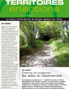  Territoires en actions n°11  Déc 2006, Numéro 11 Territoires en actions n°11 - Chemins de randonnée : les aides du Département ©CD61